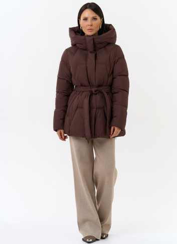 Женский пуховик с поясом