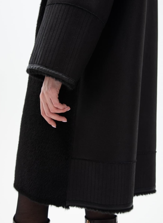 Женская двухсторонняя дубленка из эко кожи с воротником стойкой