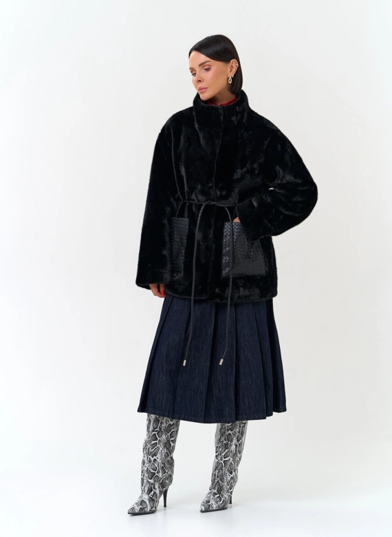 Женская куртка из эко меха