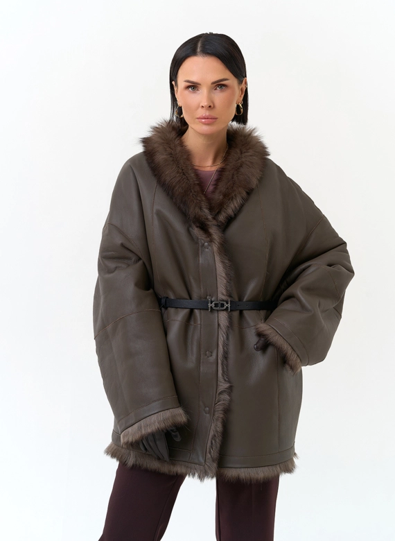 Женская двухсторонняя дубленка фото