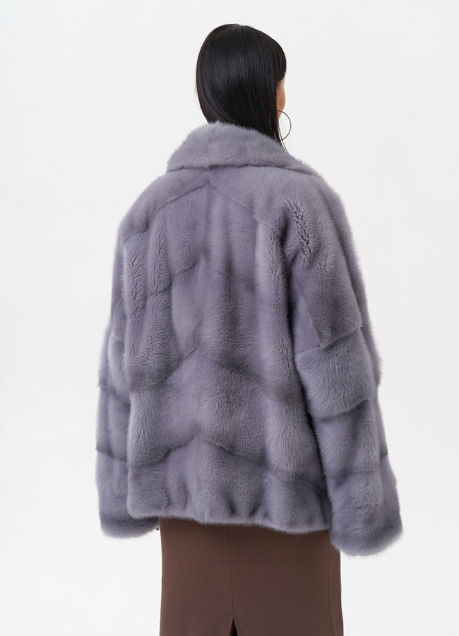 фото Короткая норковая шуба с английским воротником модель № 29451