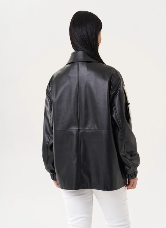 Куртка-рубашка из эко кожи с контрастными вставками