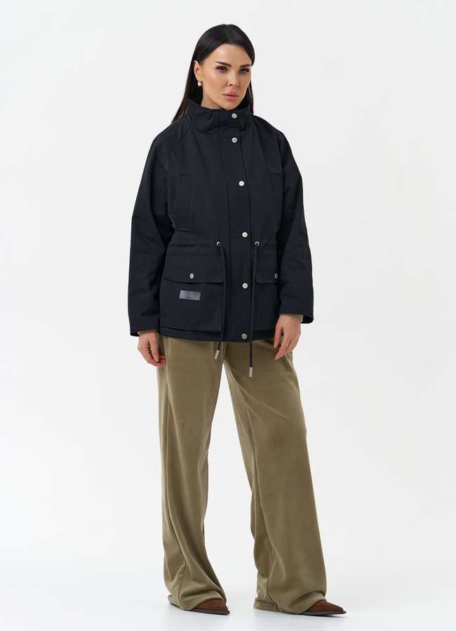 Женская ветровка черного цвета модель № 30039 в кредит