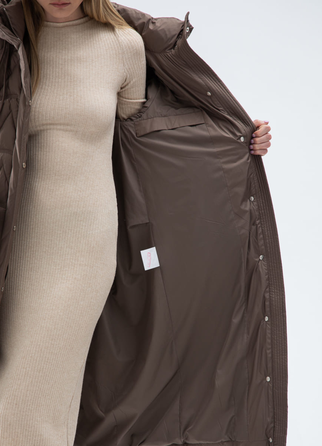 Женский пуховик коричневого цвета модель № 31137 универмаг малина