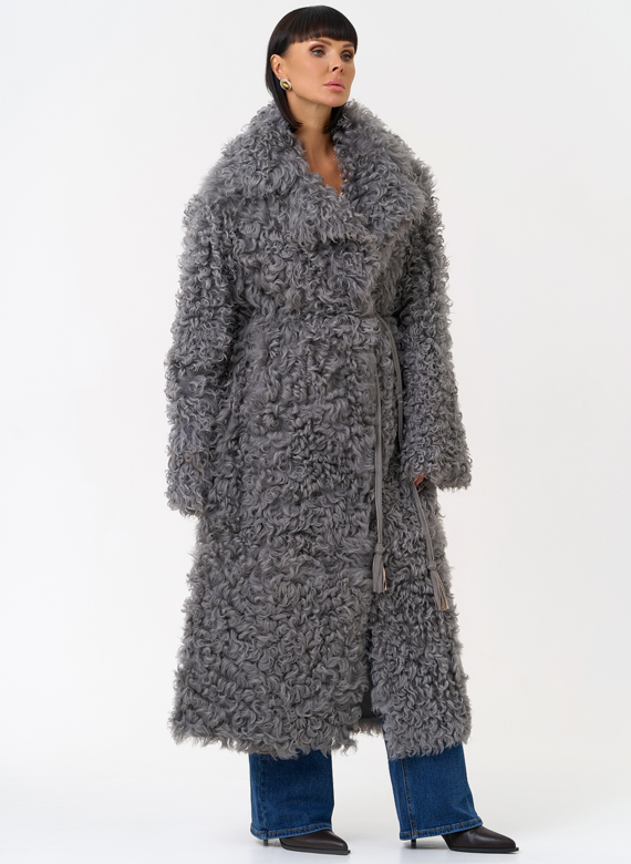 Женская двухсторонняя дубленка с английским воротником