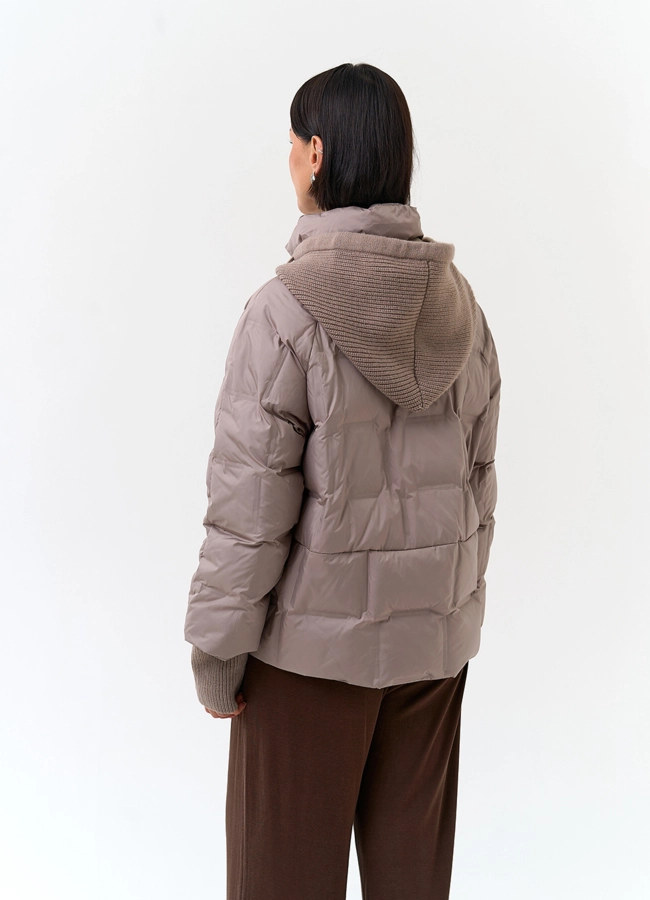 фото Женская куртка с трикотажным капюшоном модель № 33827